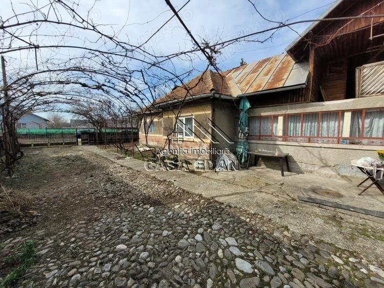 Casă cu 4 camere în Filipeștii de Târg