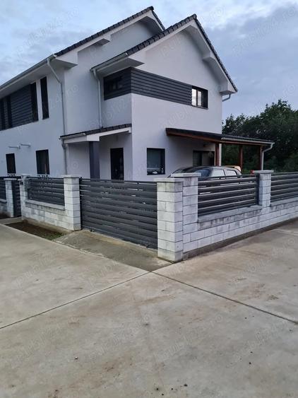 Casă cu Teren 190 Mp în Sânandrei