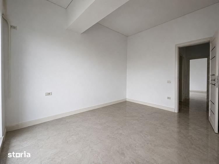 Apartament cu 3 camere decomandat în Nord