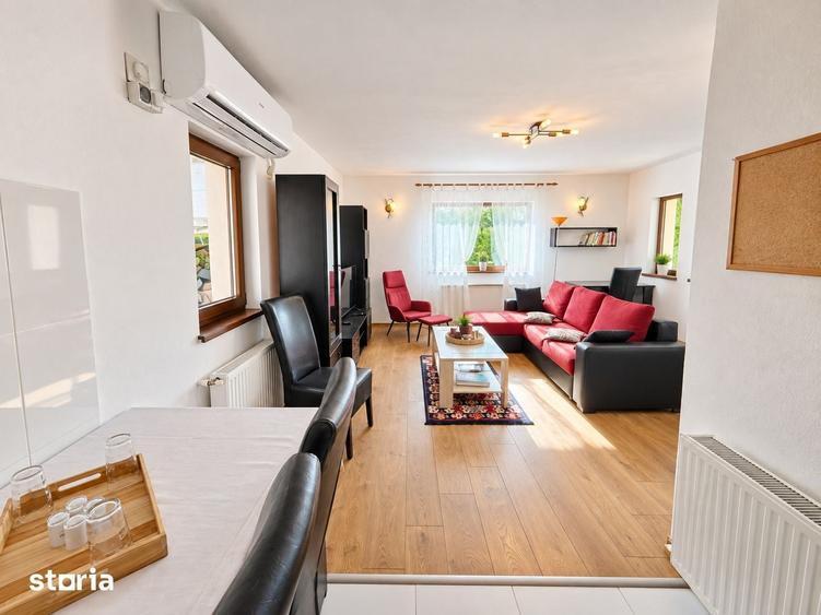 Casă cu 5 camere cu Teren 4258 Mp în Hangu