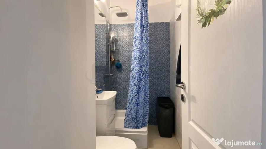 Apartament cu 4 camere decomandat în Bucureștii Noi