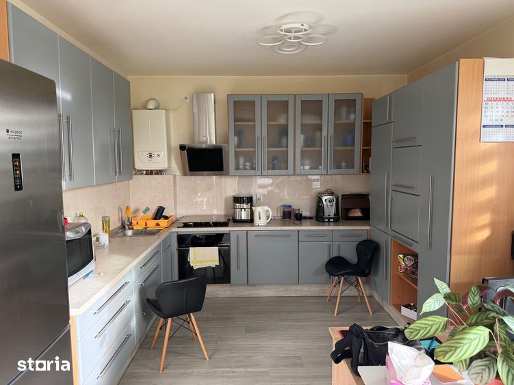 Casă cu 2 camere cu Teren 400 Mp în Central