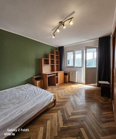 Apartament cu 2 camere decomandat în Rogerius
