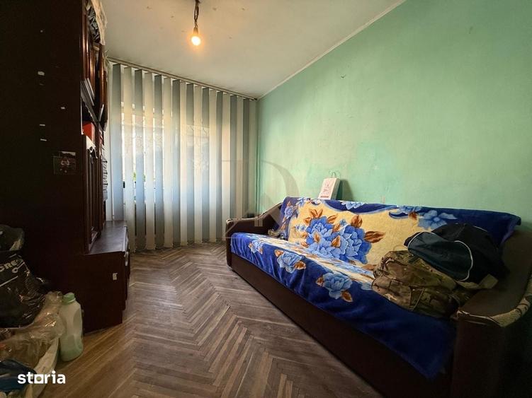 Apartament cu 3 camere decomandat în Hala Centrală