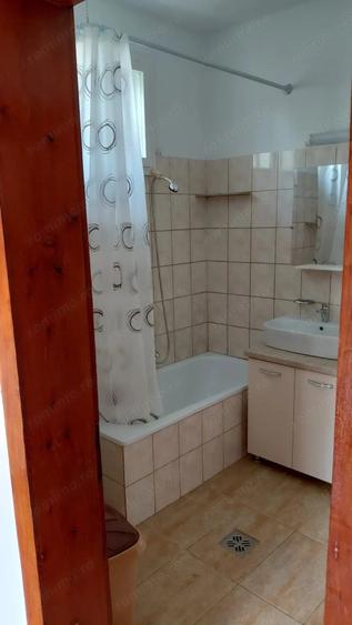 Casă cu 3 camere în Cetății