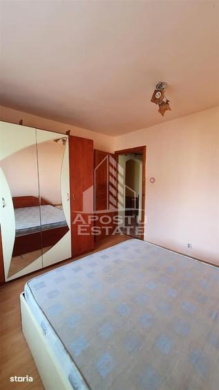Apartament cu 3 camere decomandat, mobilat în Freidorf