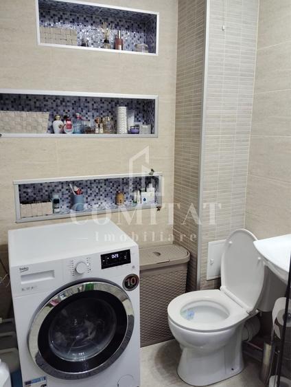 Apartament cu 3 camere semidecomandat, mobilat în Apahida