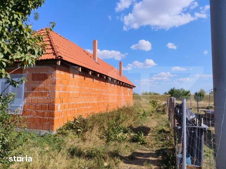 Casă cu 1 camere cu Teren 1100 Mp în Moftin