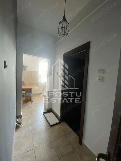 Apartament cu 2 camere decomandat, mobilat în Aeroport