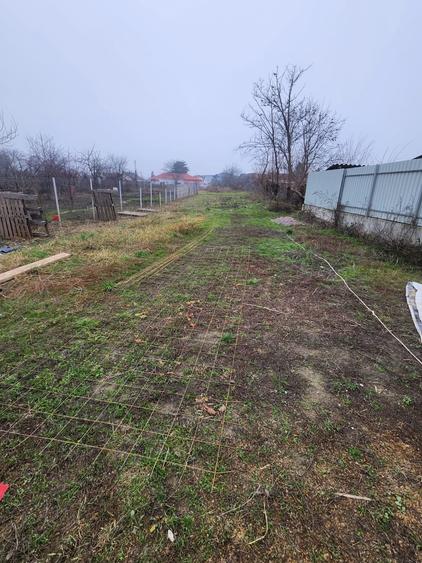Casă individuală cu 3 camere cu Canalizare în Letea