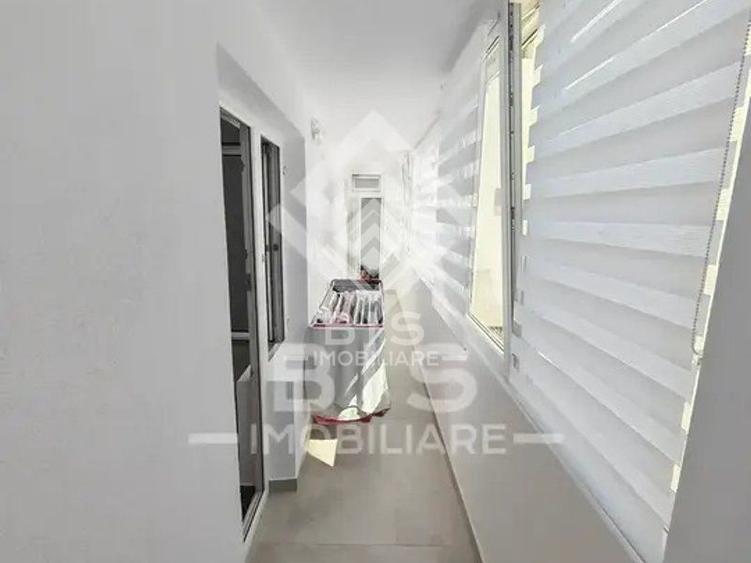 Apartament cu 4 camere decomandat în Independenței