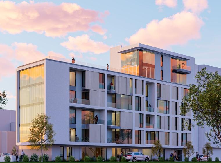 Apartament cu 5 camere decomandat în P-ța Muncii