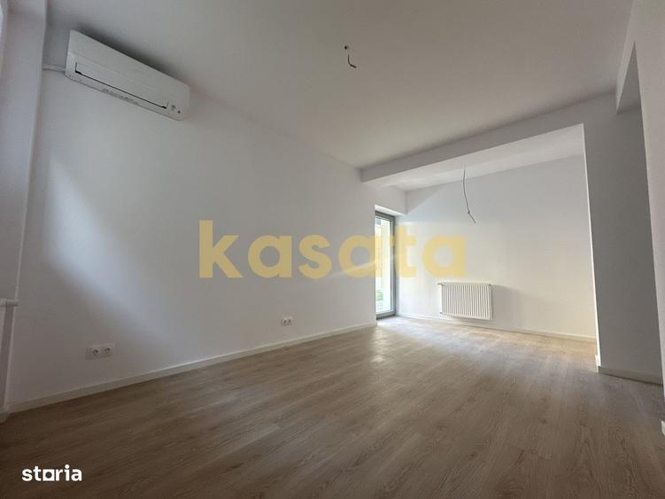 Apartament cu 4 camere în Tei