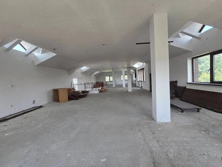 Casă cu 6 camere cu Teren 500 Mp în Cernica