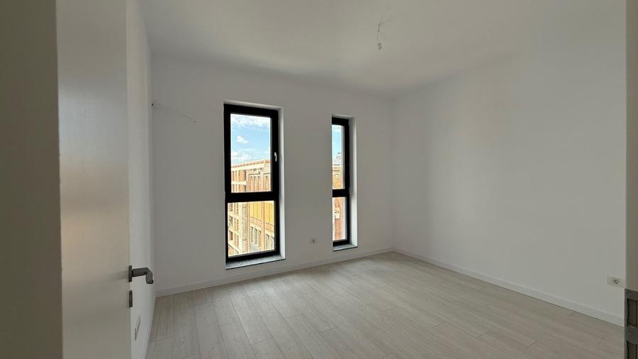 Apartament cu 3 camere decomandat în Nerva Traian