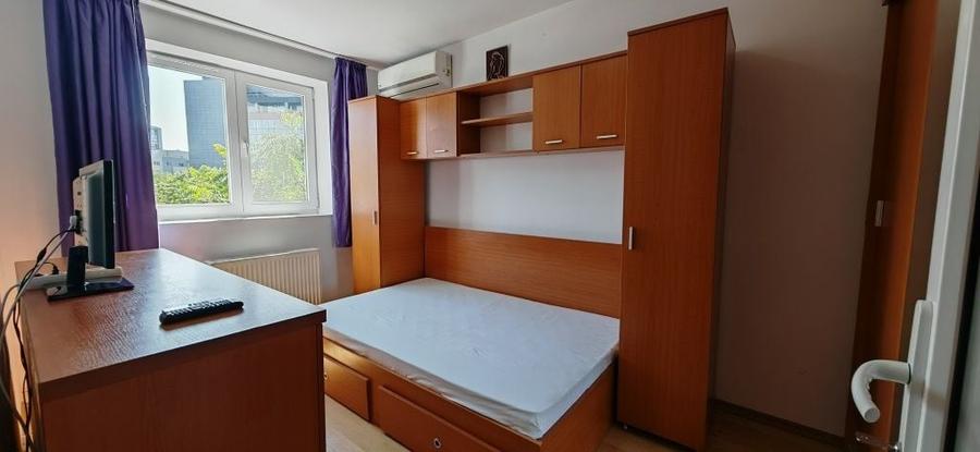 Apartament cu 2 camere semidecomandat în Calea Călărașilor