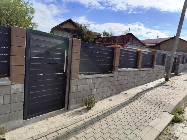 Casă individuală cu 2 camere cu Teren 1100 Mp în Brodoc