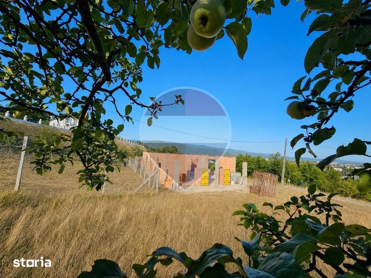 Casa / Vila cu 4 camere de vanzare - 10