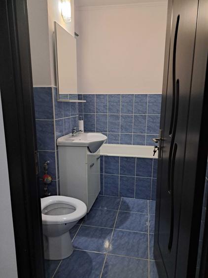 Garsonieră decomandată în Rogerius