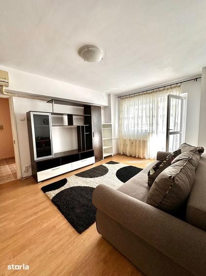 Apartament cu 2 camere semidecomandat în 1 Decembrie 1918
