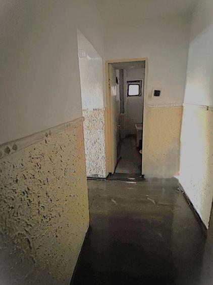 Apartament cu 2 camere decomandat în