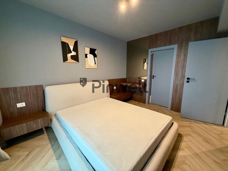 Penthouse cu 3 camere decomandat, mobilat în Străulești