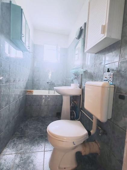 Apartament cu 2 camere semidecomandat în Trivale