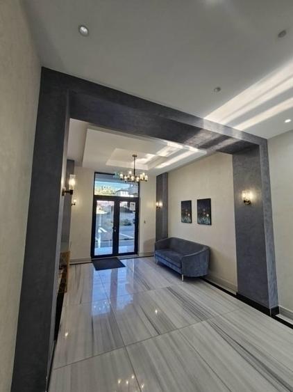 Apartament cu 3 camere decomandat în Vișani