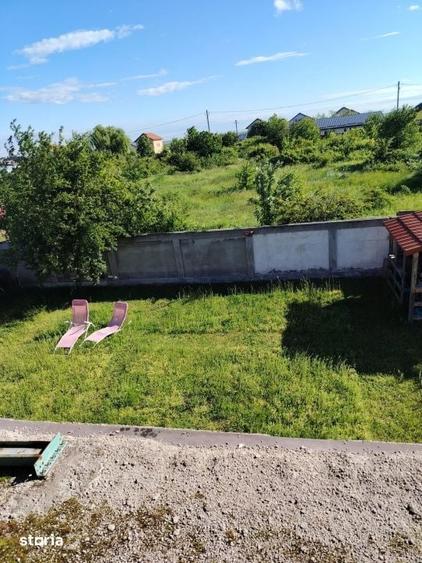 Casă cu 5 camere cu Teren 570 Mp în Ghercești