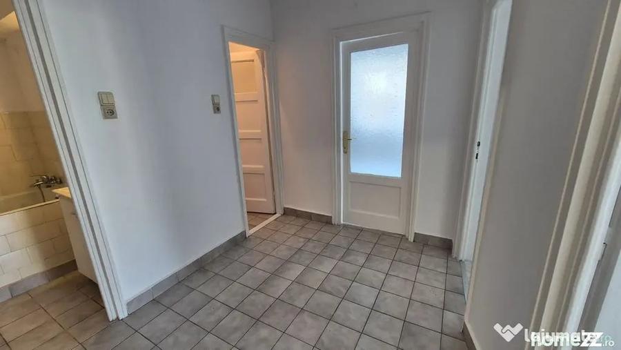 Apartament cu 3 camere 60,15 mp - piata Romana - comision 0% - 4