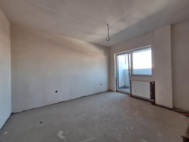 Apartament cu 3 camere, 66 mp, 2 balcoane, zona Terra - 4