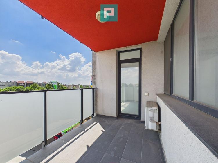 Apartament cu 4 camere în Banu Mărăcine