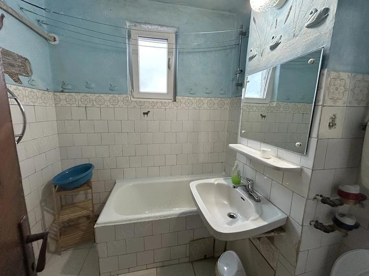 Apartament cu 4 camere decomandat în Ultracentral