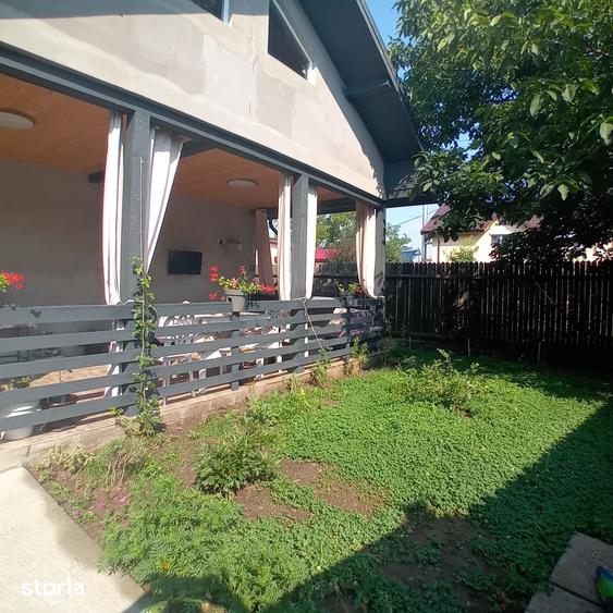 Casă cu 3 camere cu Teren 750 Mp în Petrăchioaia