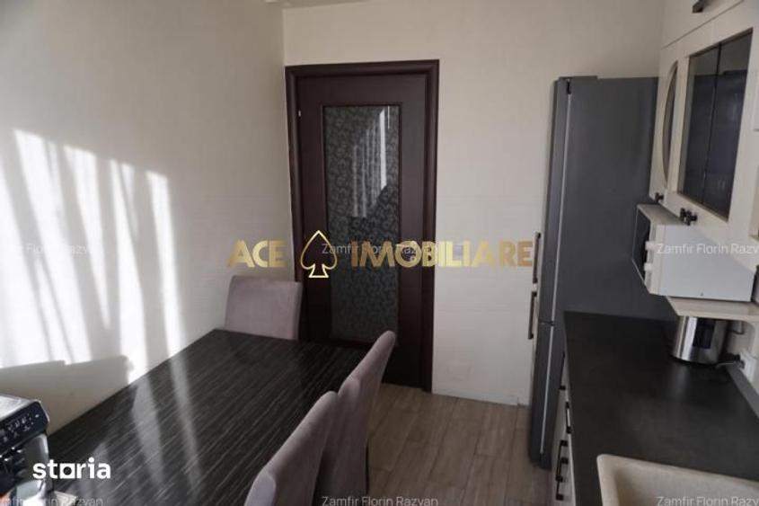 Apartament cu 3 camere, mobilat în Dămăroaia