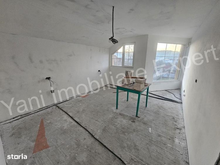 Casă cu 4 camere în Șuici