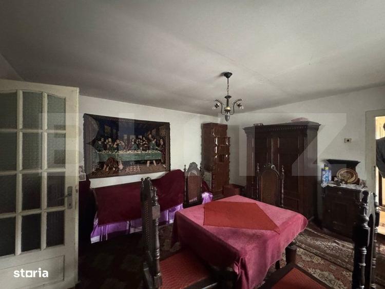 Casă cu 3 camere cu Teren 3340 Mp în Central