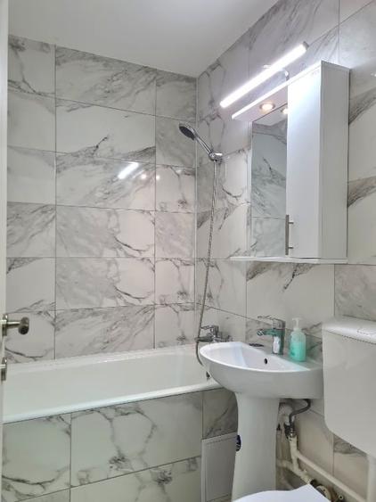 Apartament cu 2 camere decomandat, mobilat în Drumul Taberei