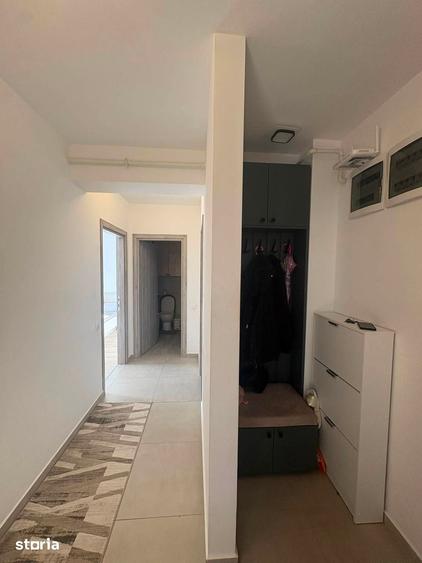 Apartament 2 camere zona TRACTORUL, - 1