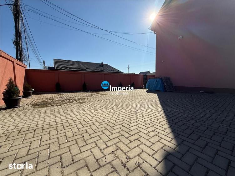 Casă cu 5 camere cu Teren 790 Mp în Ciurea