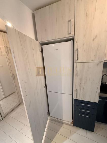 Apartament cu 3 camere decomandat, mobilat în Complex Studențesc