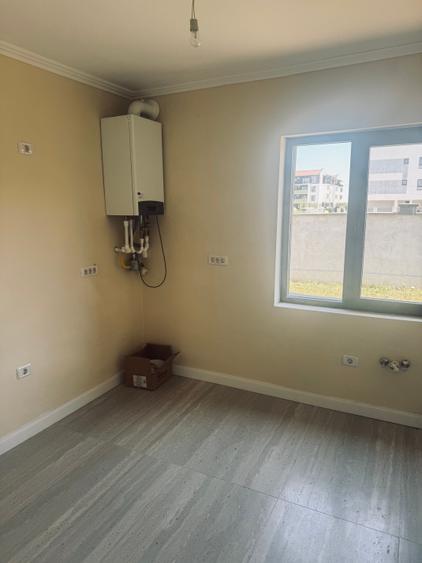 Duplex cu 4 camere cu Canalizare în Giroc
