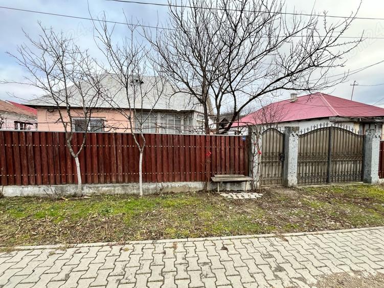 Casă cu 3 camere în Helegiu