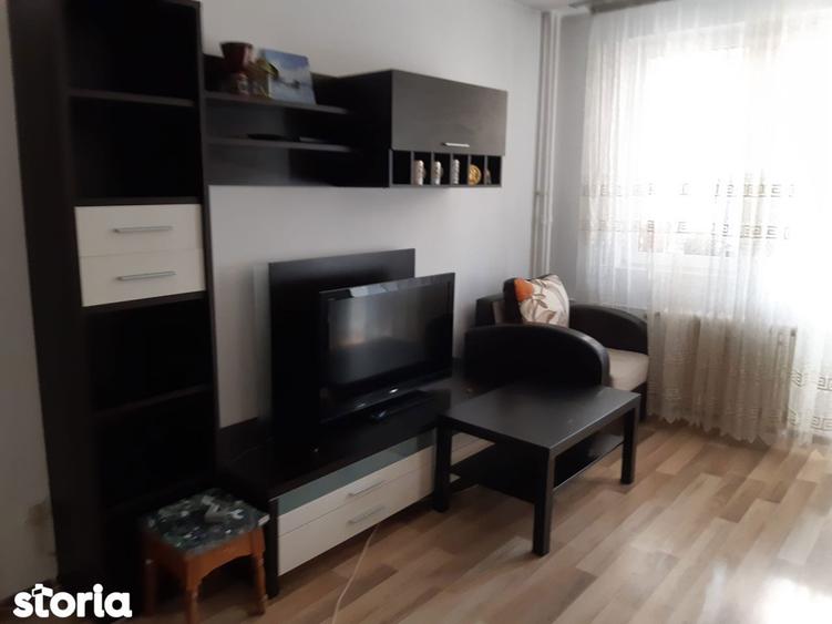 Inchiriez apartament 2 camere Piata Sudului - 1