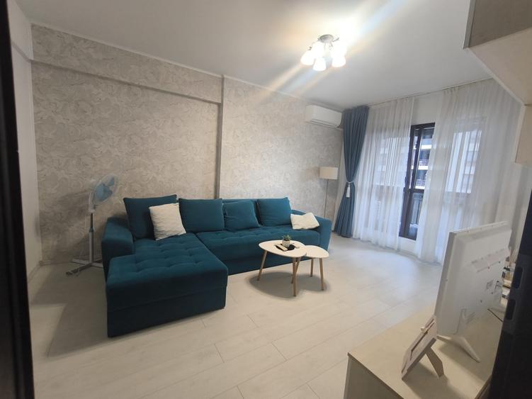 Apartament cu 2 camere decomandat în Central