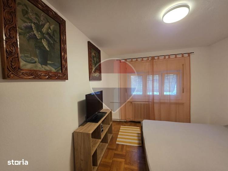 Apartament cu 3 camere în Ultracentral