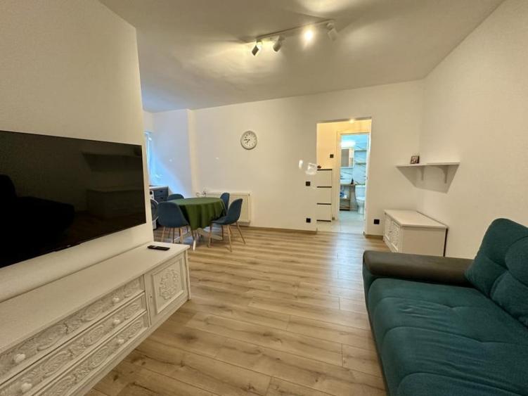 Apartament 3 camere - Aparatorii Patriei - 5