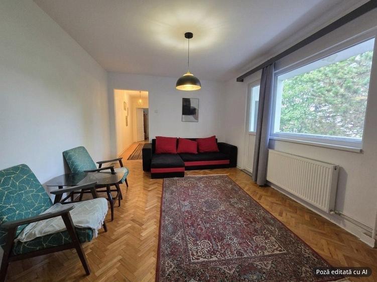 Apartament cu 3 camere semidecomandat, mobilat în Gheorgheni