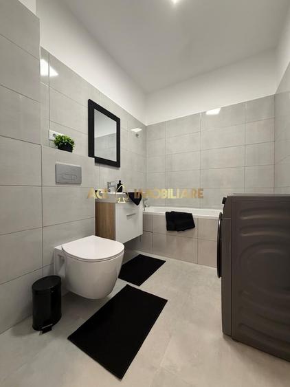 Apartament cu 2 camere decomandat, mobilat în Păcii