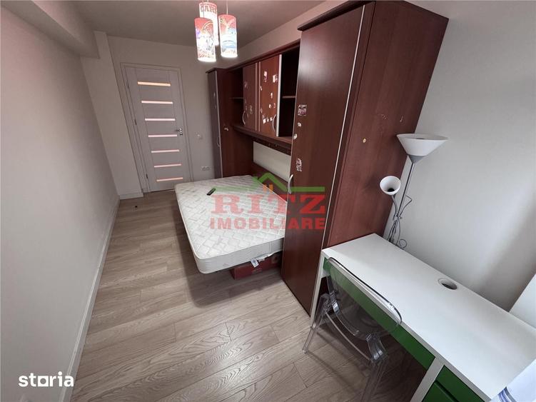 Apartament cu 3 camere decomandat în Ultracentral